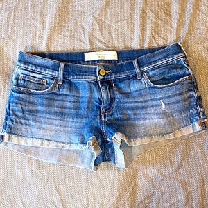Low rise denim jean short shorts